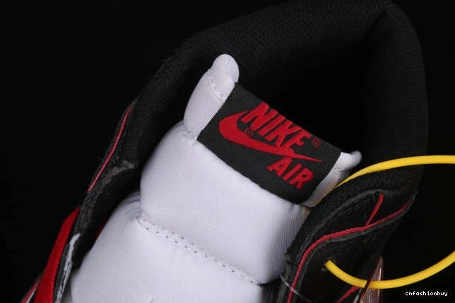 Air Bloodline High Jordan 555088-062 1 OG 0825
